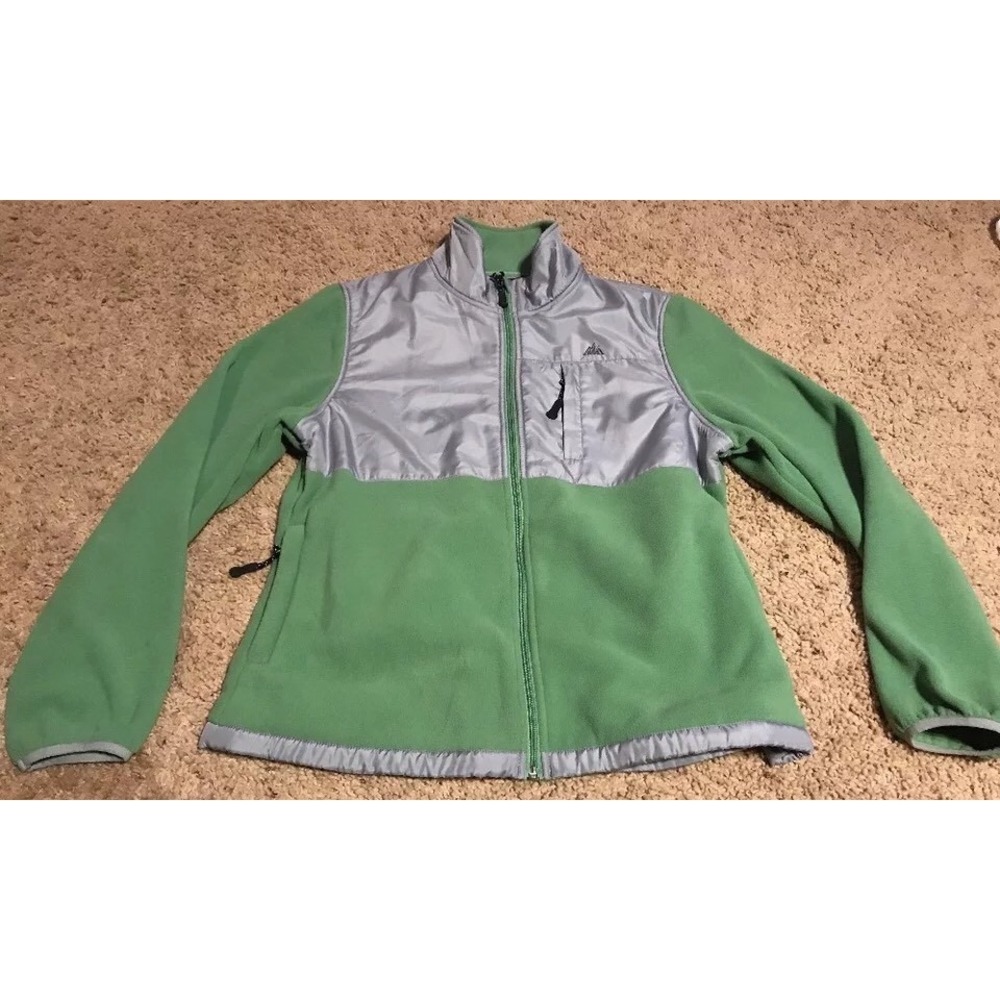 Snozu Fleece Green Jacket Size XL‎ 18 Girls
